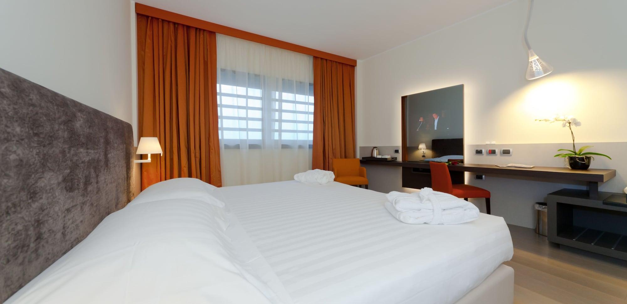 Rmh Modena Des Arts Hotel Kültér fotó