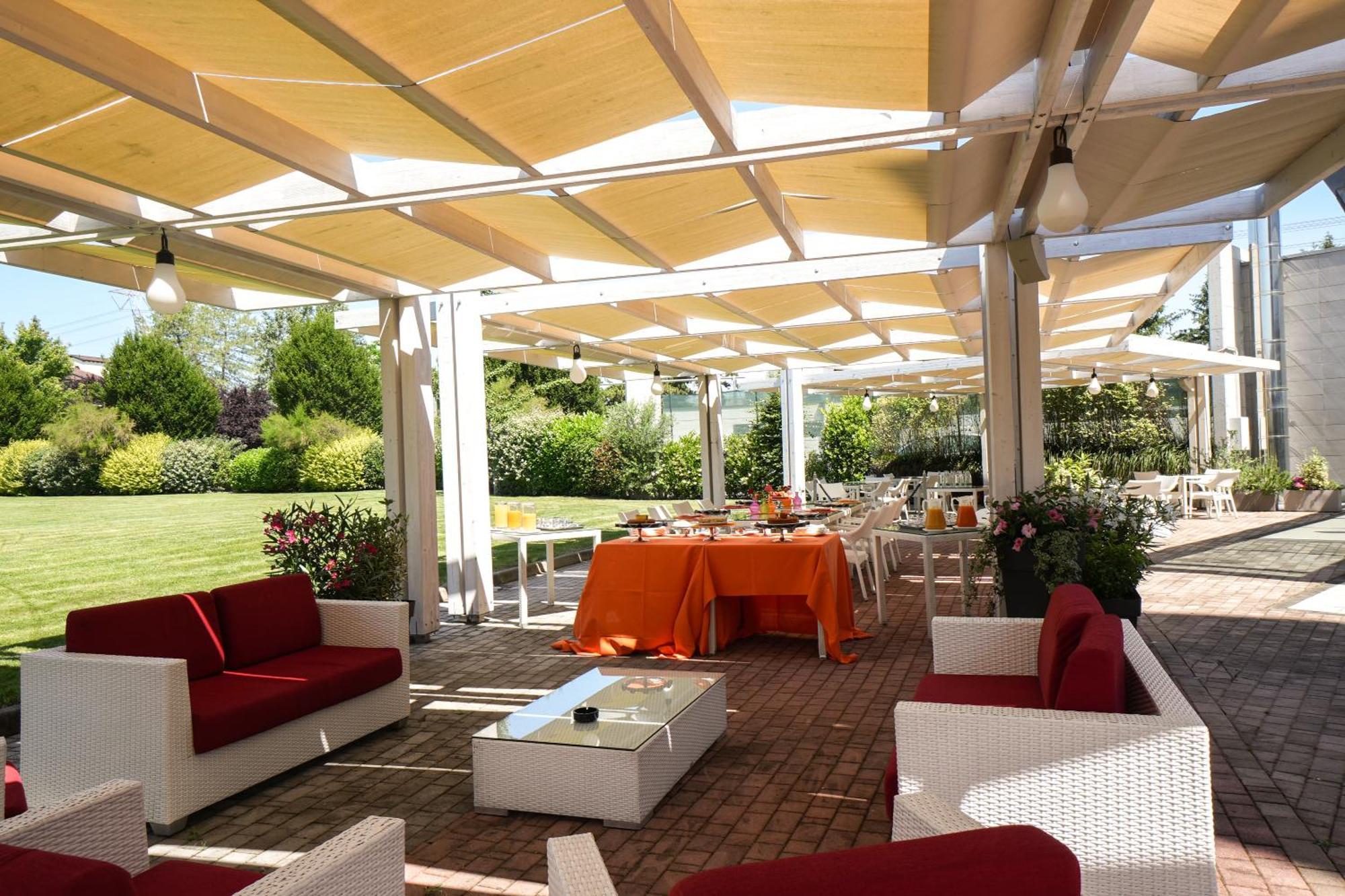Rmh Modena Des Arts Hotel Kültér fotó