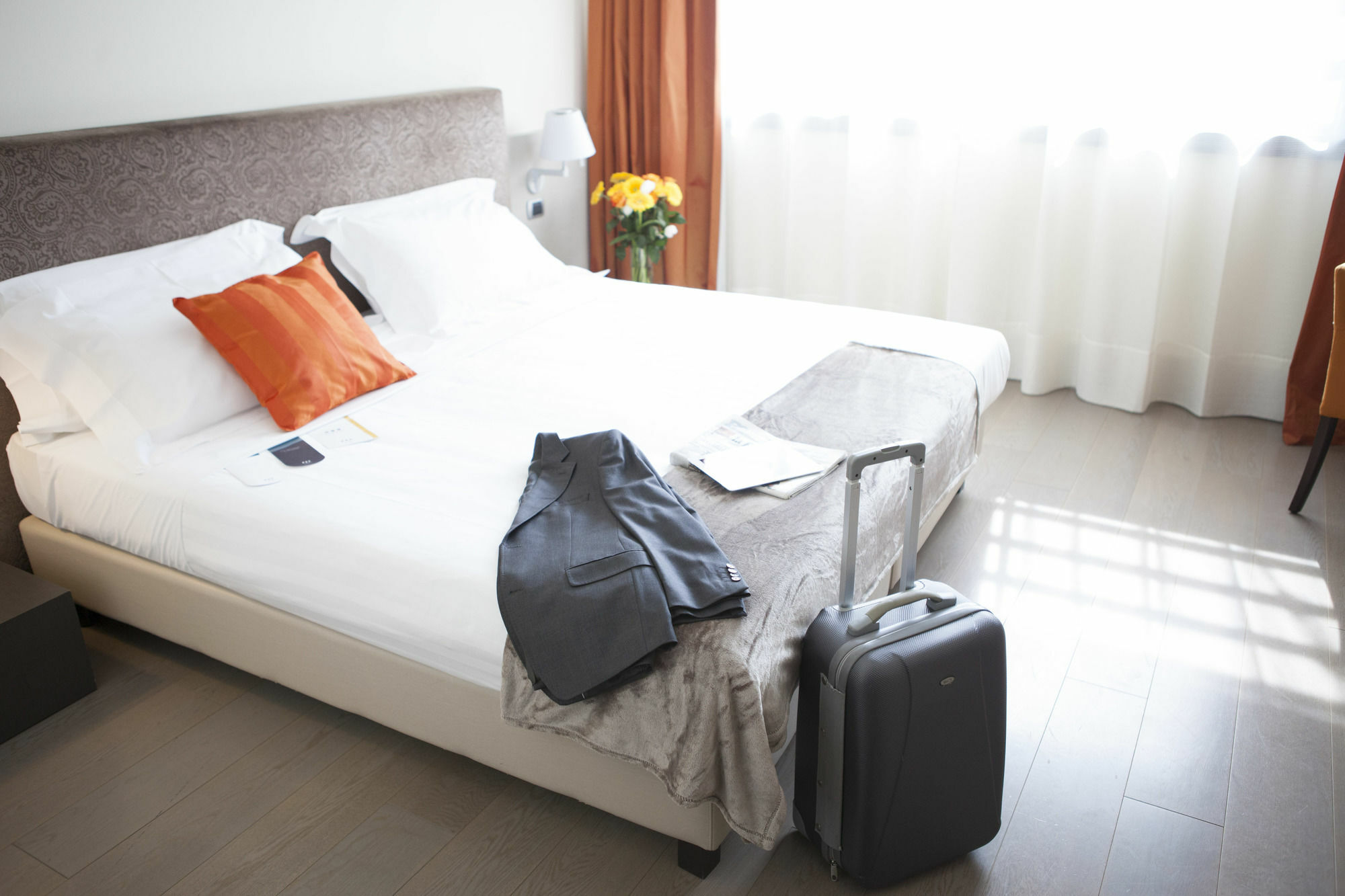 Rmh Modena Des Arts Hotel Kültér fotó